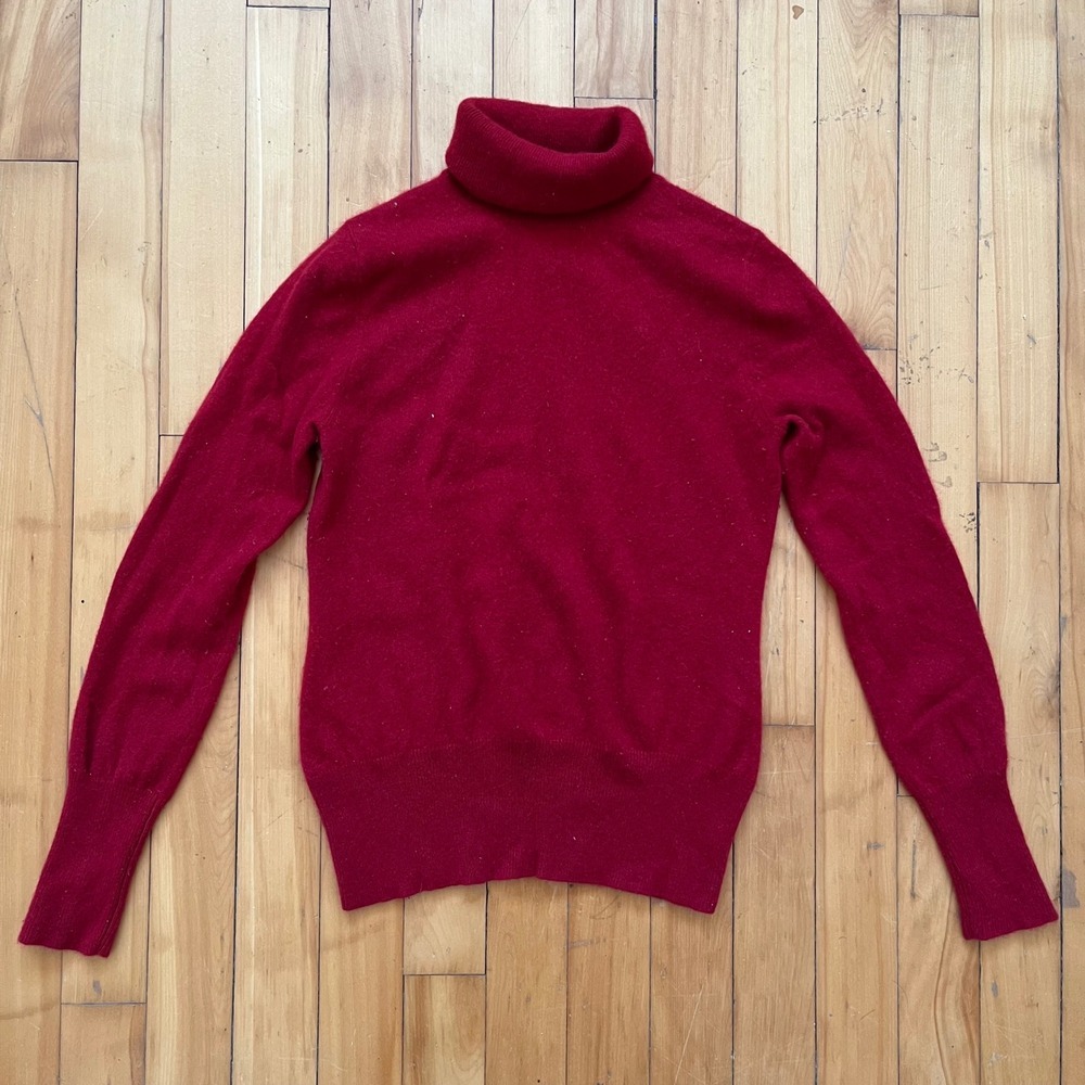 Neiman Marcus Cashmere Red Turtleneck Sweater Size M